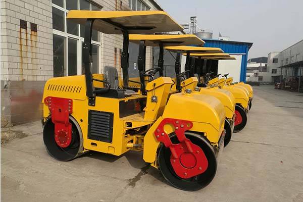 <a href='http://www.raalte.cn' target='_blank'>壓路機</a>